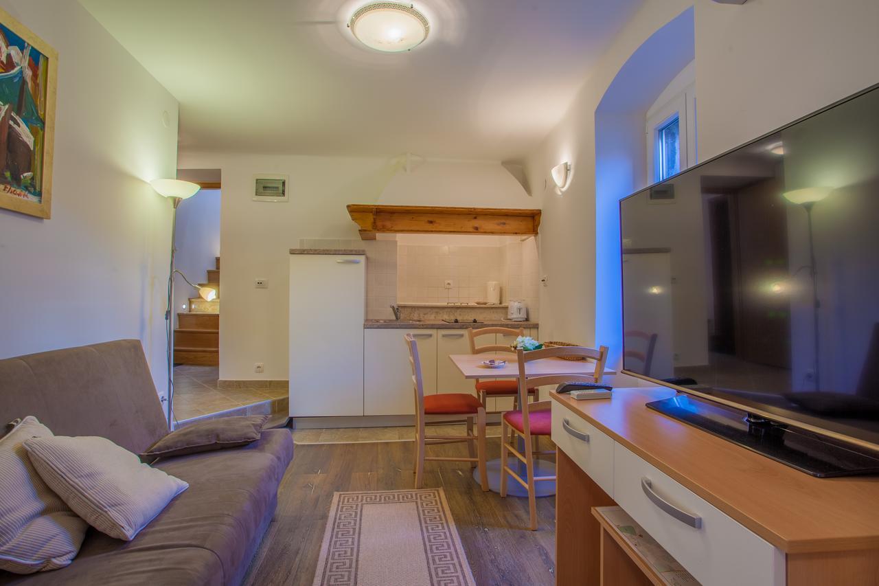 Apartments Calma Cres Kültér fotó