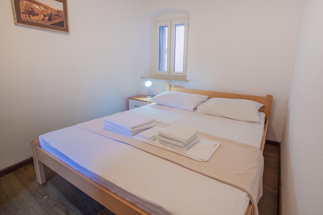 Apartments Calma Cres Kültér fotó