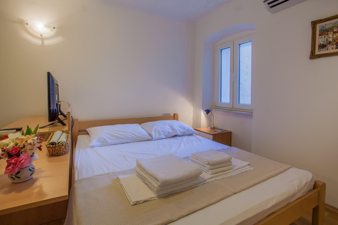 Apartments Calma Cres Kültér fotó
